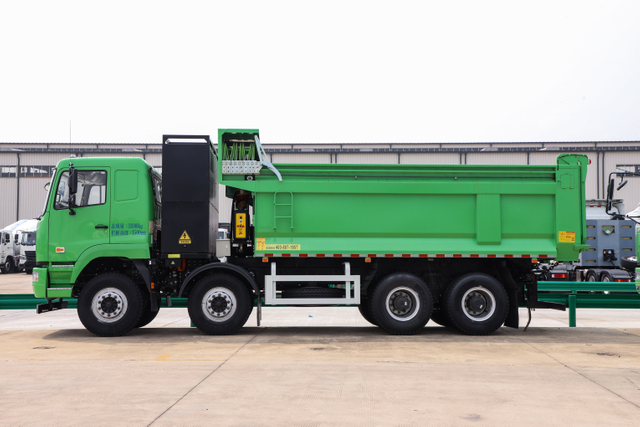 CAMC Привлекательная цена Новый тип 8x4 Электрические самосвалы.