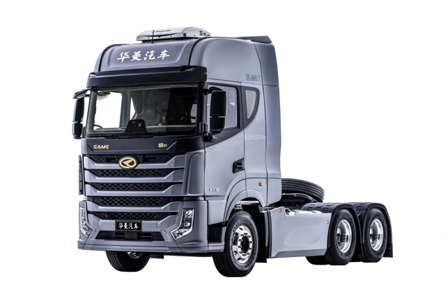 Автоматический тягач с большой грузоподъемностью Freightliner