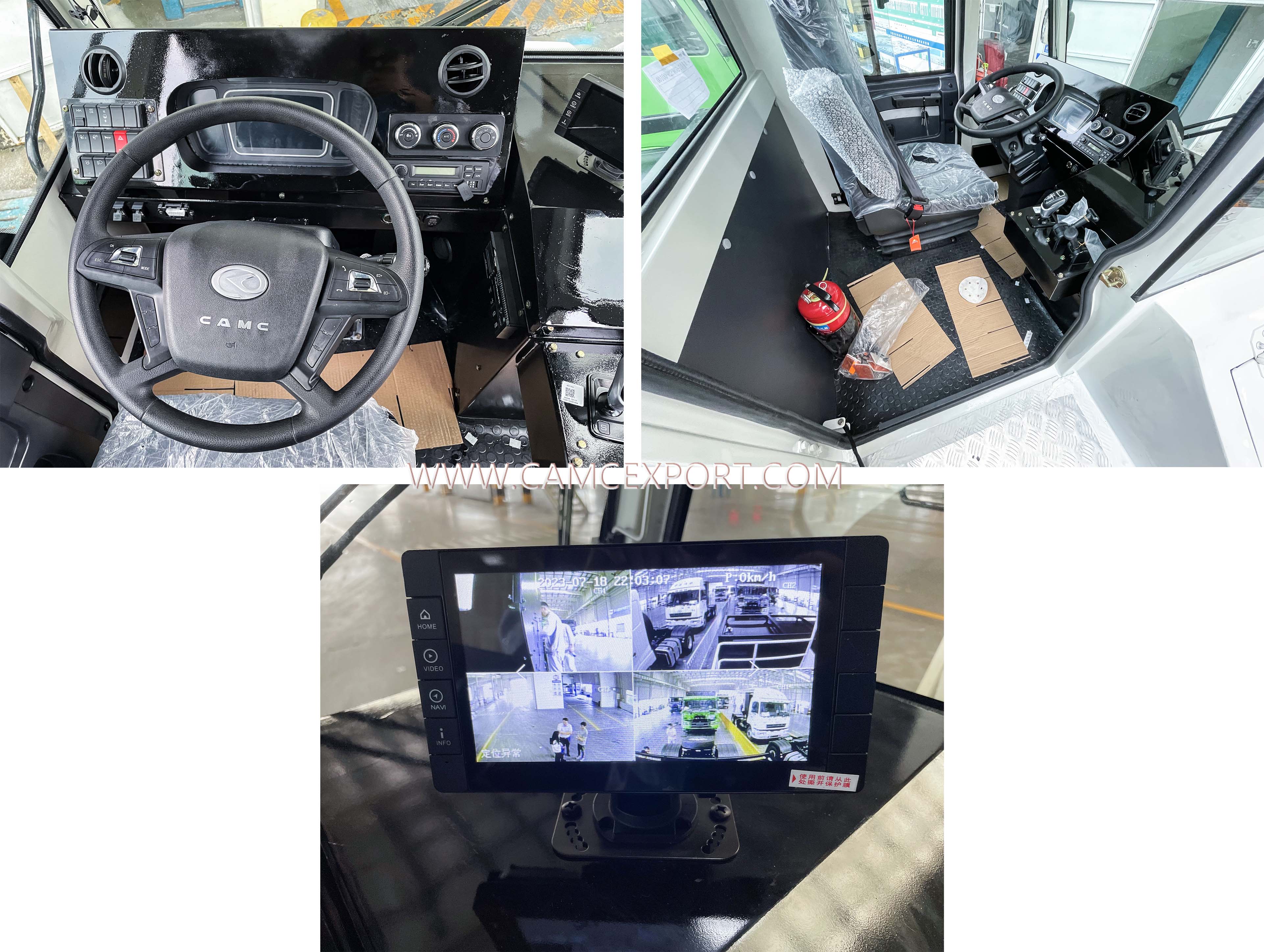 Интерьер докового тягача CAMC2