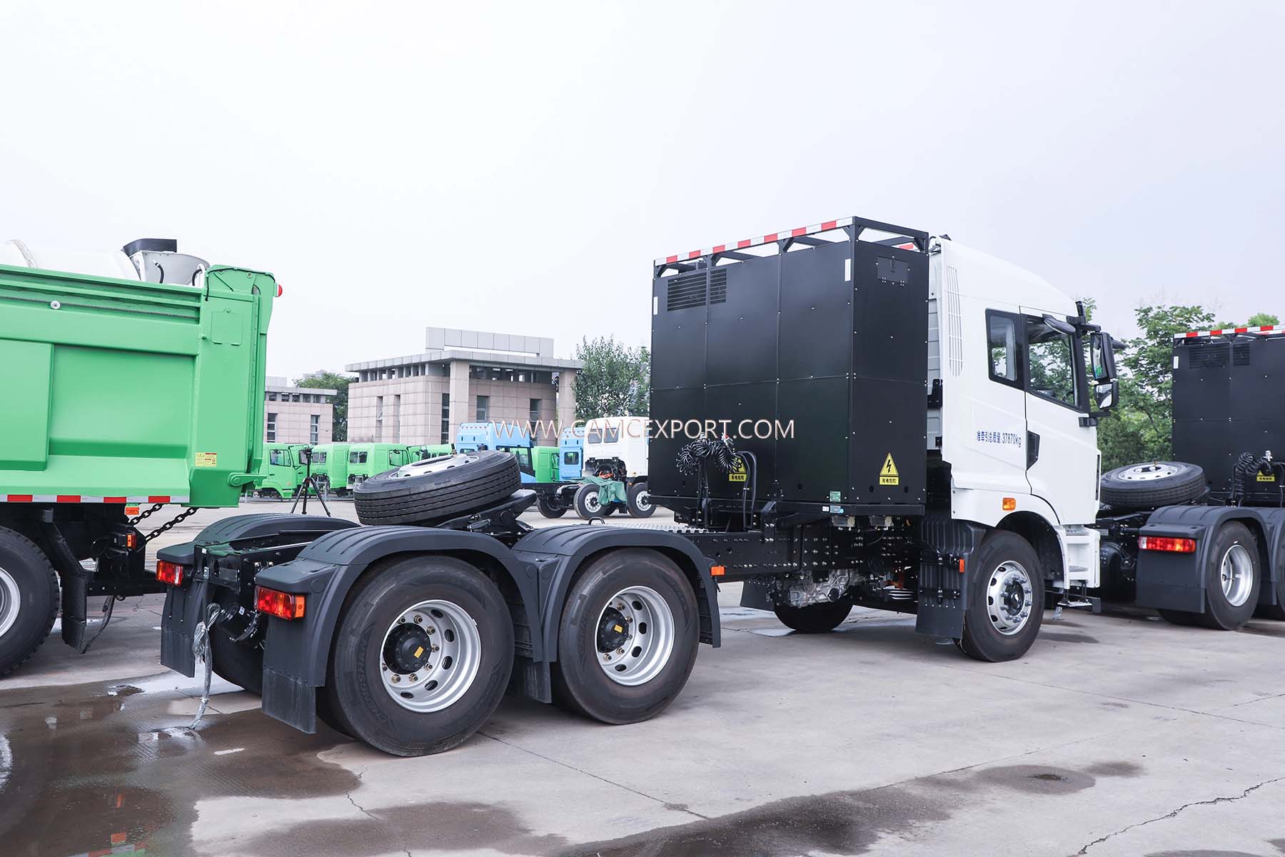 Электрический трактор CAMC M7E 6&times;4